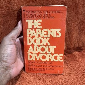 The parents book about divorce ( copyright 1985 )